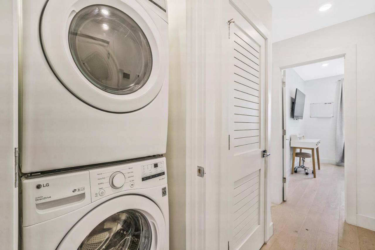 Luxurious And Stylish 2 Bedroom 2 Bathroom Suite Washington Bagian luar foto